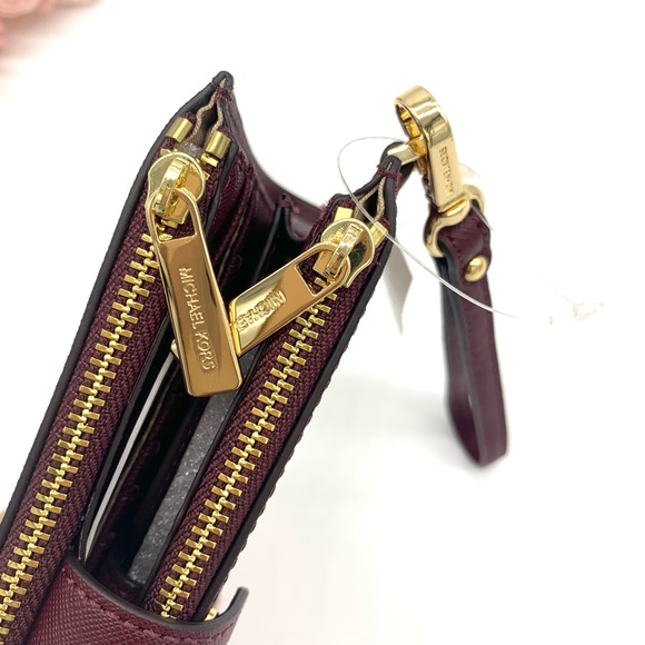 Michael Kors Saffiano Leather Set Double Zip Wristlet/ Merlot - Picture 5 of 13